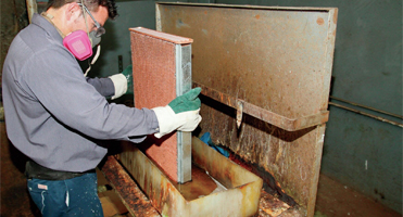 Radiateur &agrave; souder par immersion avec barre de soudure